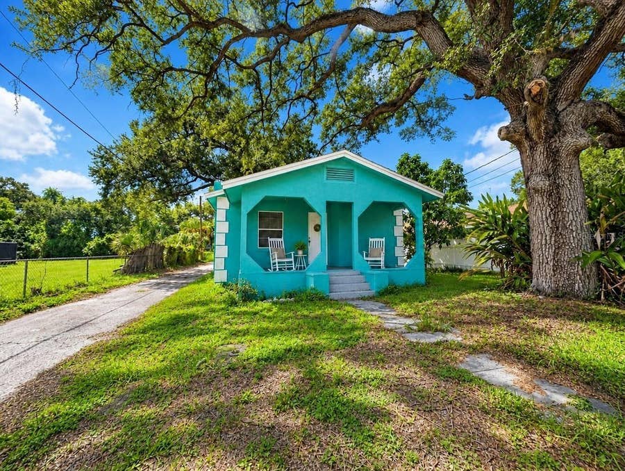 Property photo for 905 NICHOLSON STREET, Clearwater, FL