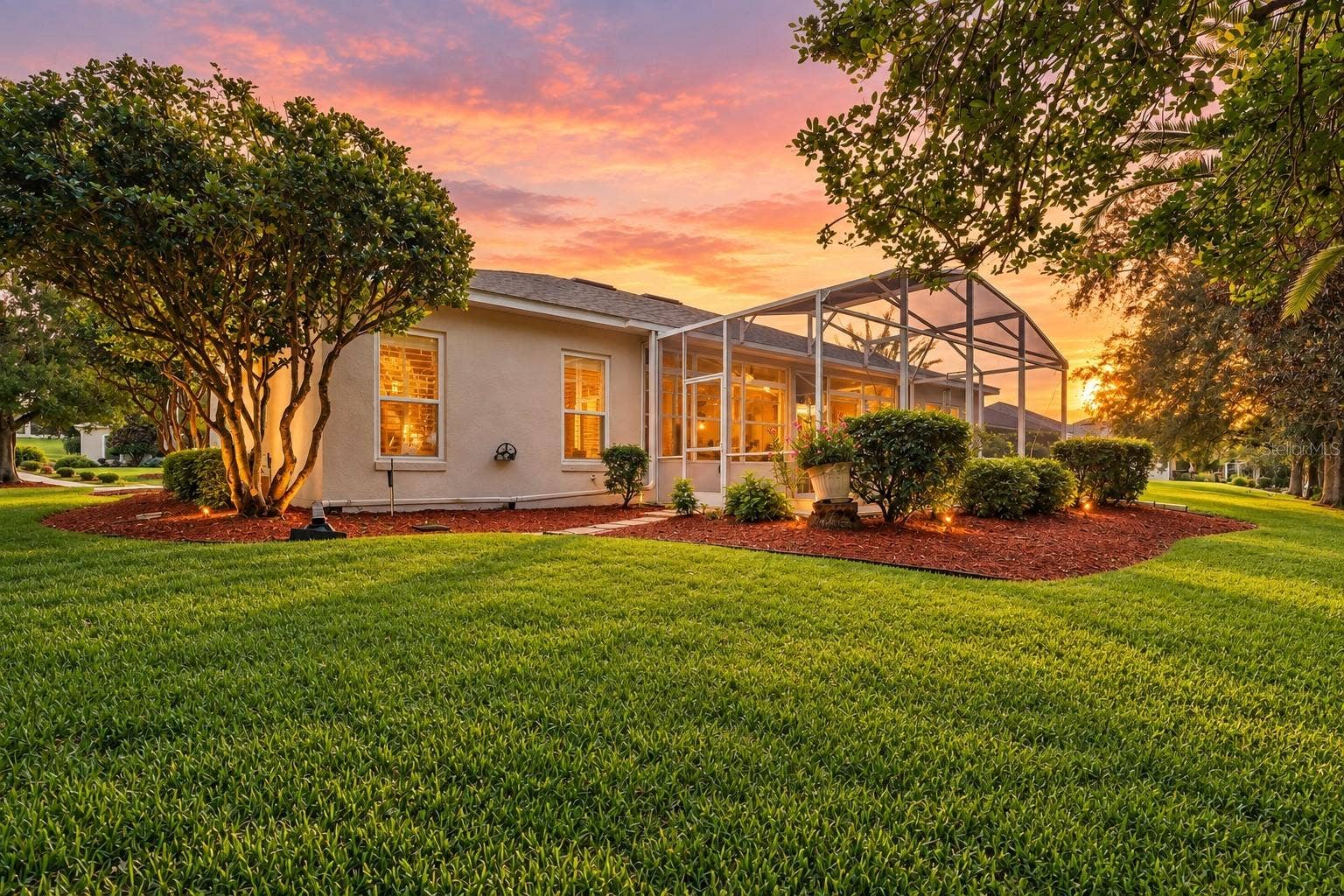 24445 MADEWOOD AVENUE, Leesburg, FL 34748 Beautiful Sunsets every night