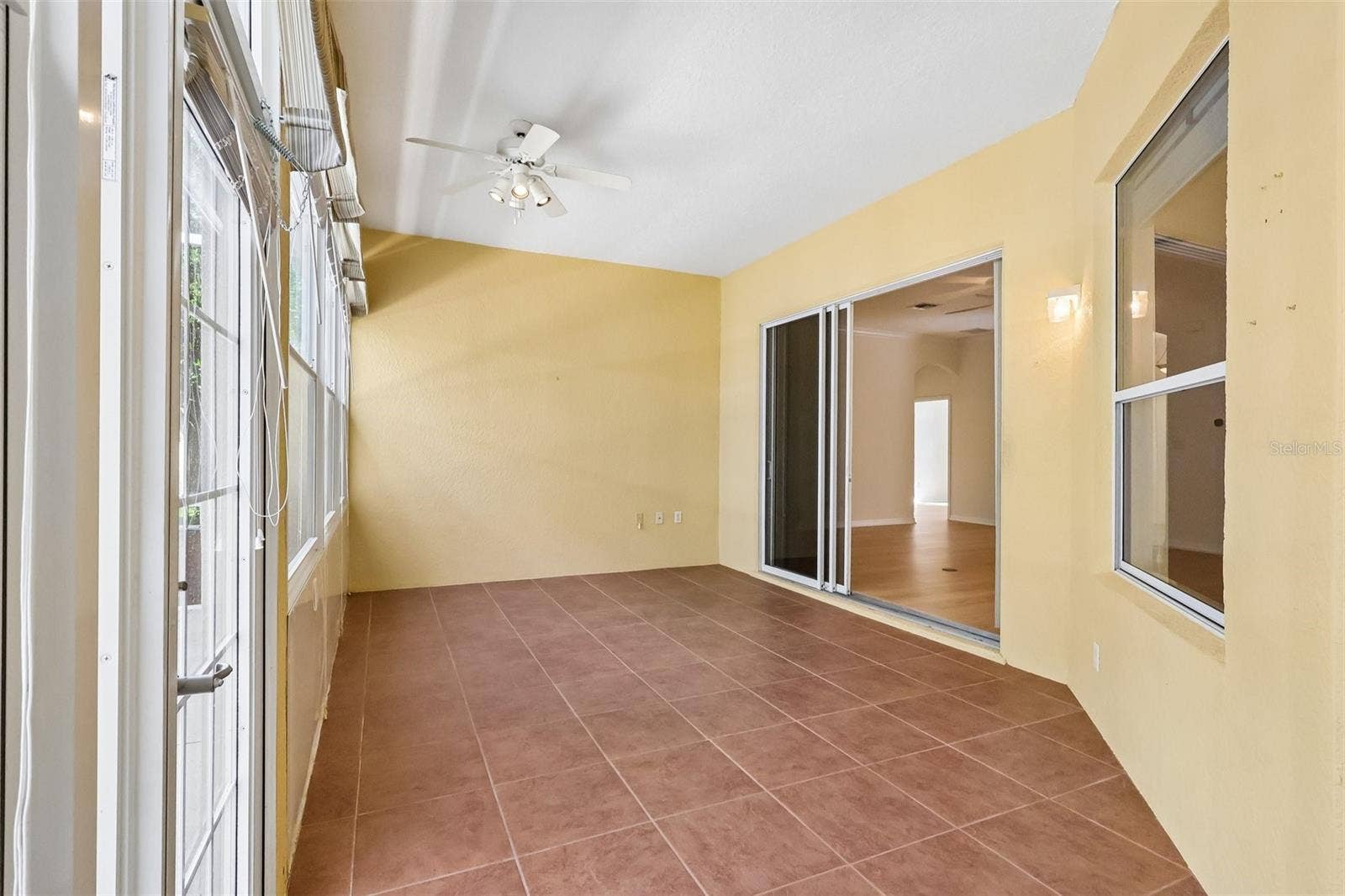 24445 MADEWOOD AVENUE, Leesburg, FL 34748 24445 MADEWOOD AVENUE, Leesburg, FL 34748