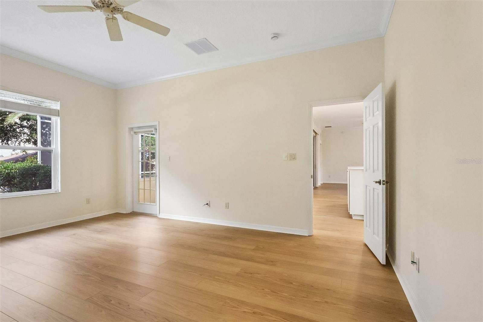 24445 MADEWOOD AVENUE, Leesburg, FL 34748 Primary Bedroom - Opens to Lanai