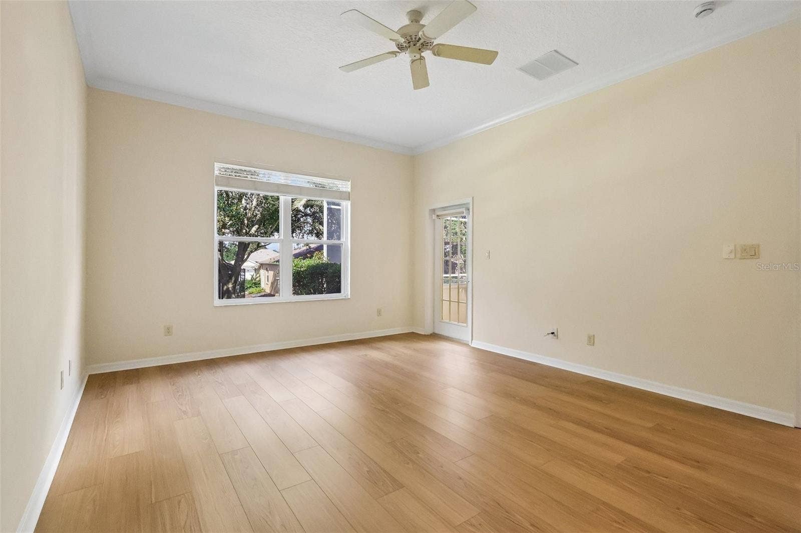 24445 MADEWOOD AVENUE, Leesburg, FL 34748 Primary Bedroom