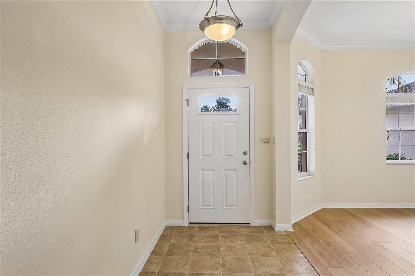 24445 MADEWOOD AVENUE, Leesburg, FL 34748 Entry