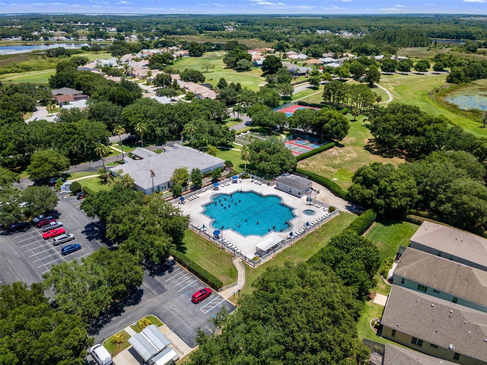 24445 MADEWOOD AVENUE, Leesburg, FL 34748 24445 MADEWOOD AVENUE, Leesburg, FL 34748