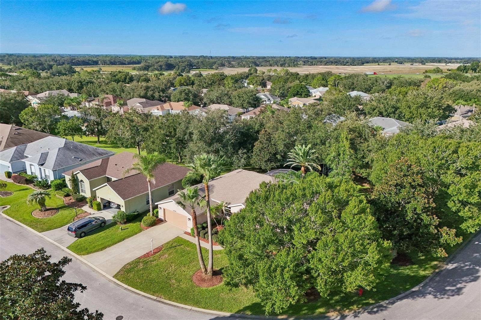 24445 MADEWOOD AVENUE, Leesburg, FL 34748 24445 MADEWOOD AVENUE, Leesburg, FL 34748