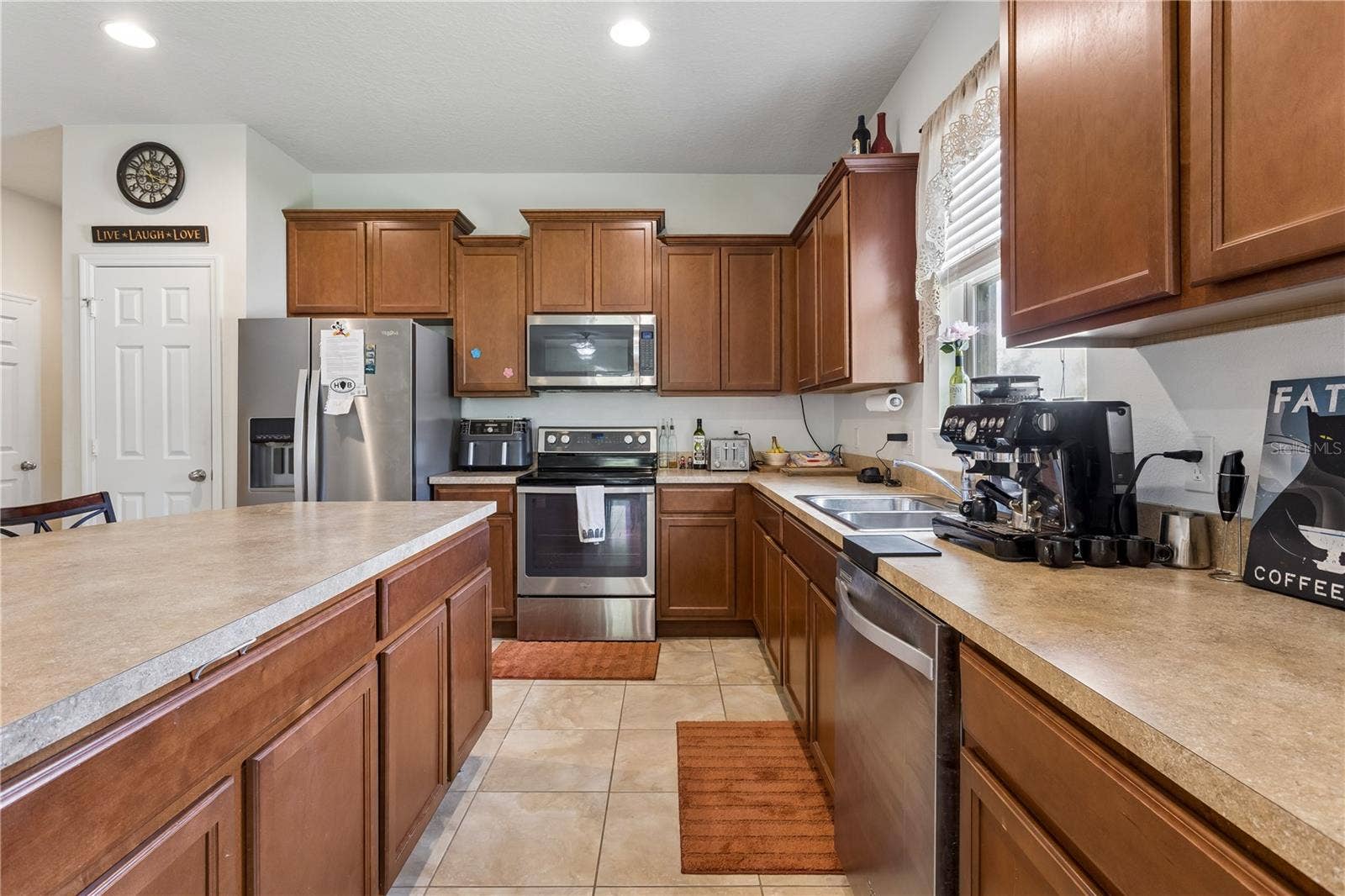 30022 DONNINGTON LOOP, Mount Dora, FL 32757 30022 DONNINGTON LOOP, Mount Dora, FL 32757
