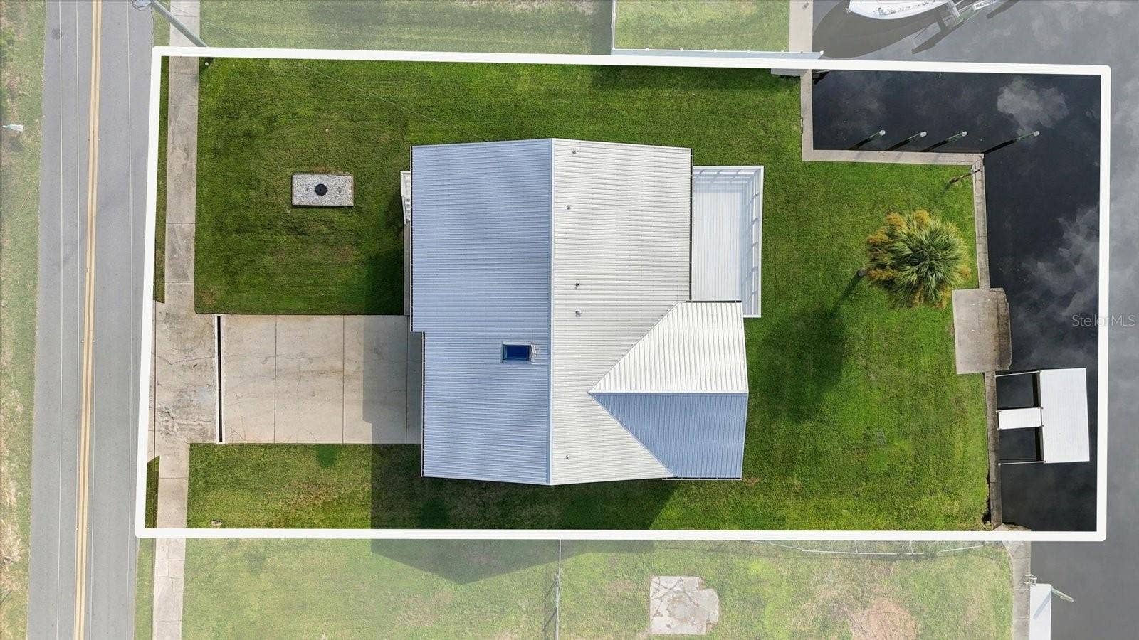 2060 NW 19TH STREET, Crystal River, FL 34428 2060 NW 19TH STREET, Crystal River, FL 34428