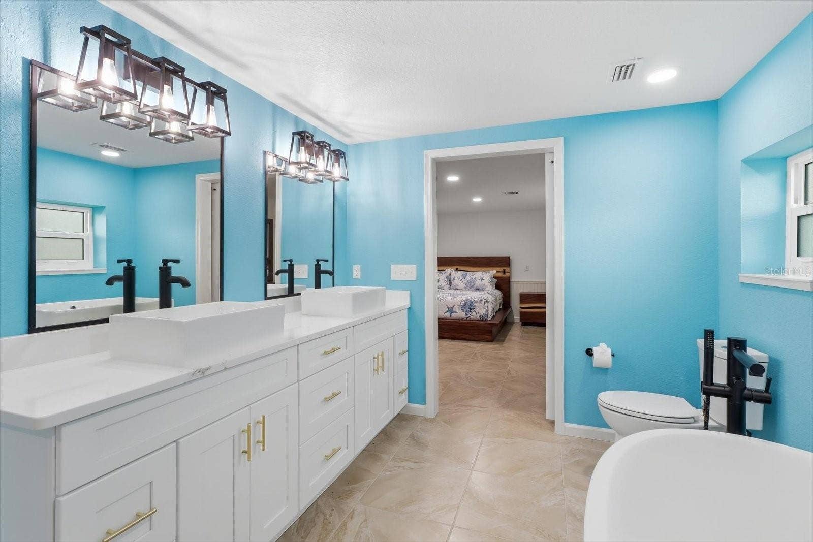 2060 NW 19TH STREET, Crystal River, FL 34428 2060 NW 19TH STREET, Crystal River, FL 34428