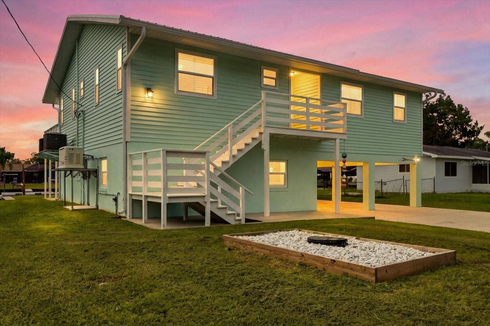 2060 NW 19TH STREET, Crystal River, FL 34428 2060 NW 19TH STREET, Crystal River, FL 34428