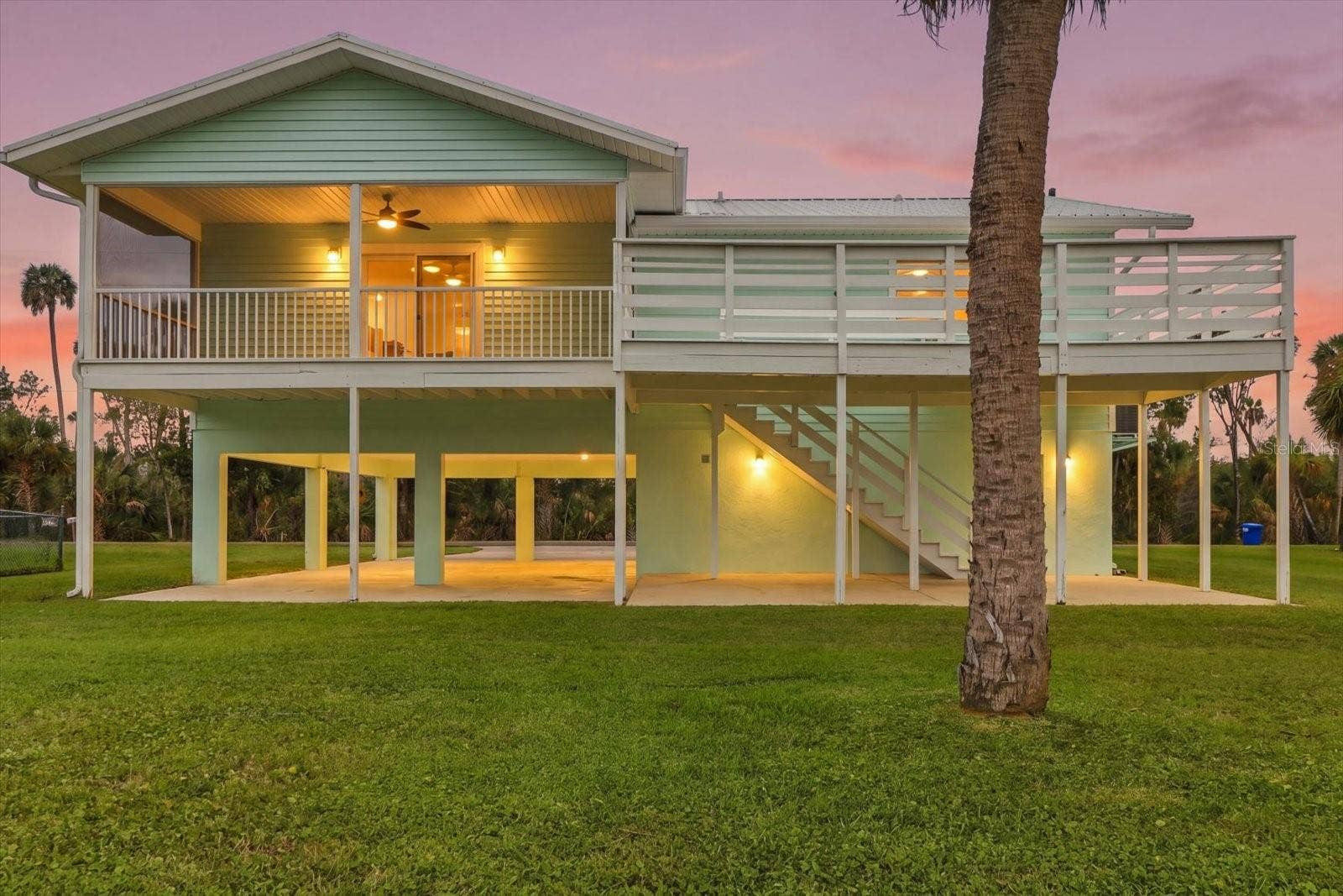 2060 NW 19TH STREET, Crystal River, FL 34428 2060 NW 19TH STREET, Crystal River, FL 34428