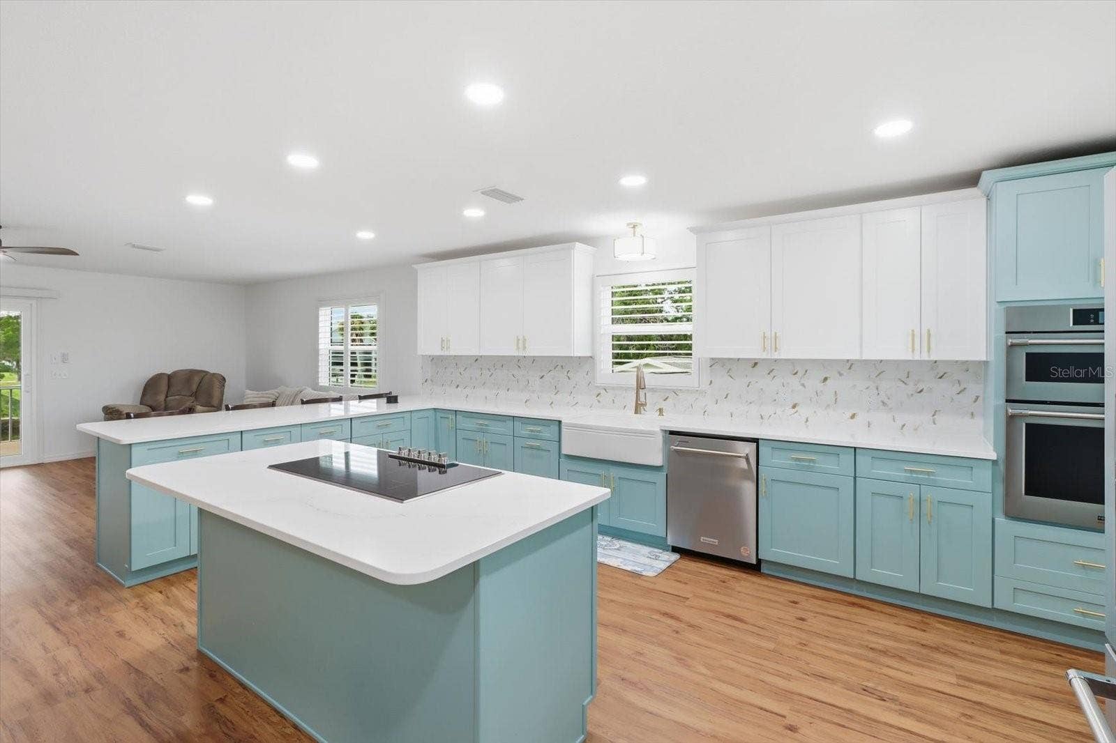 2060 NW 19TH STREET, Crystal River, FL 34428 2060 NW 19TH STREET, Crystal River, FL 34428
