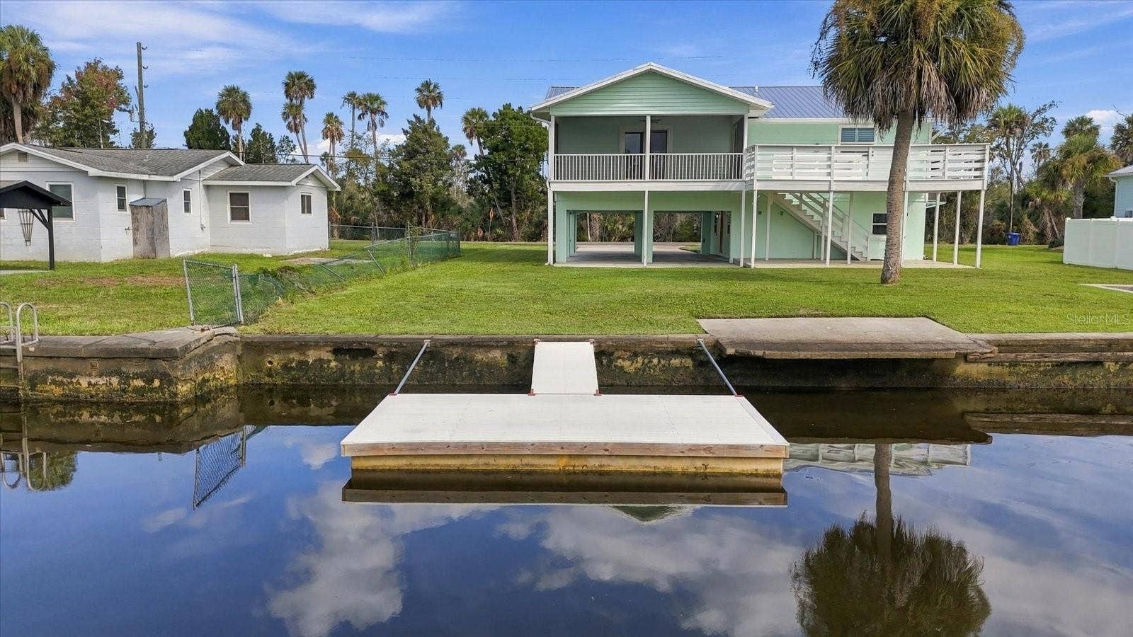 2060 NW 19TH STREET, Crystal River, FL 34428 2060 NW 19TH STREET, Crystal River, FL 34428