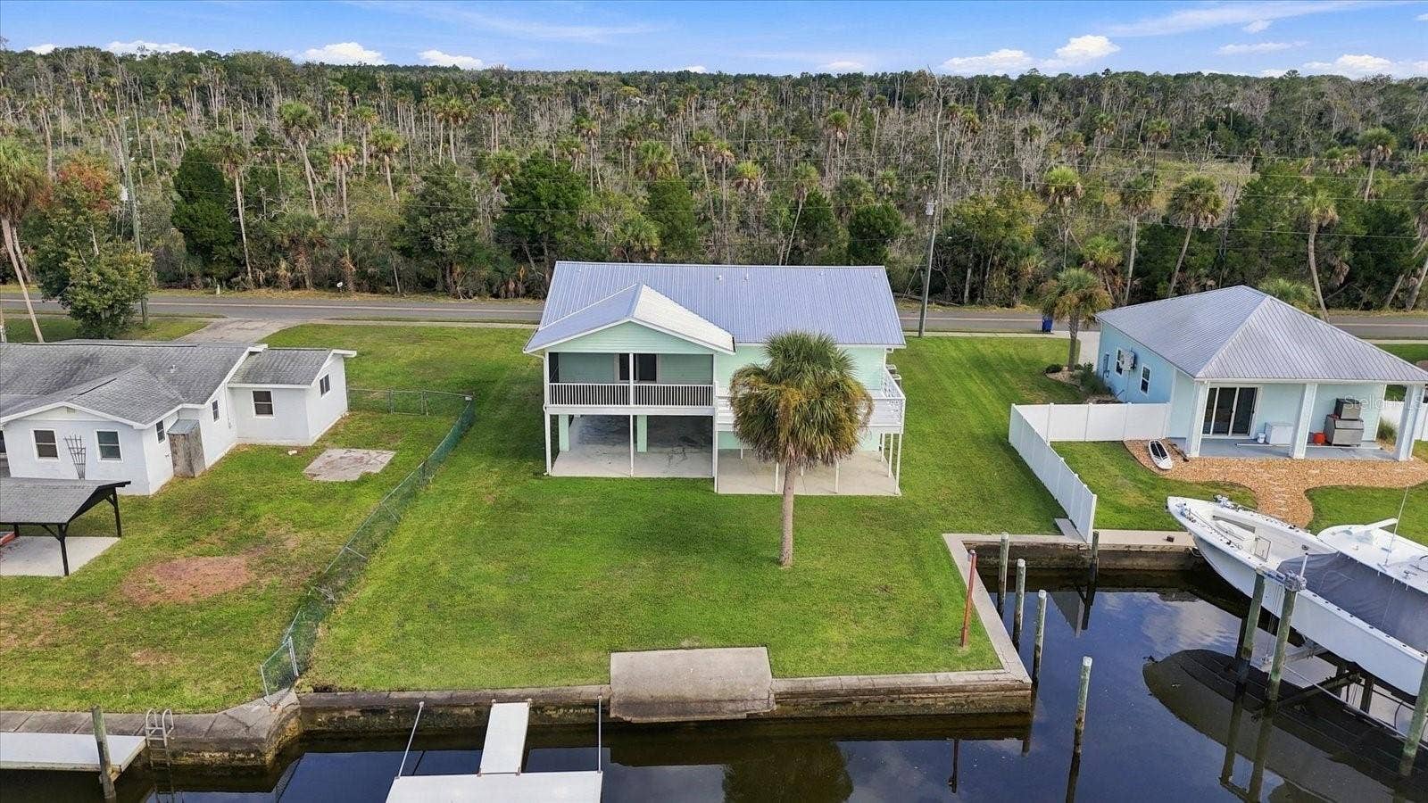 2060 NW 19TH STREET, Crystal River, FL 34428 2060 NW 19TH STREET, Crystal River, FL 34428