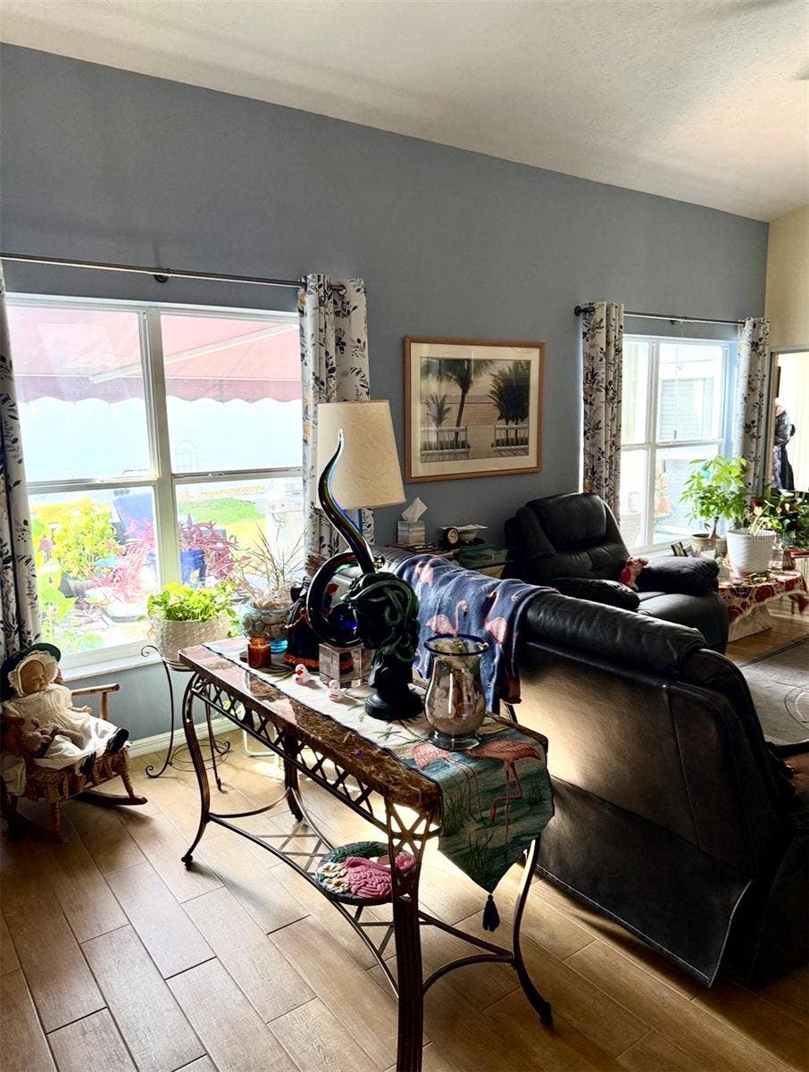 10440 S CLINT LOOP, Floral City, FL 34436 living room