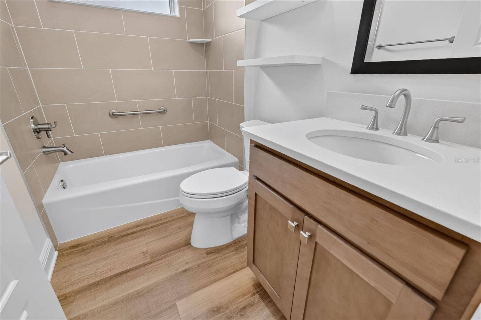 6996 DWIGHT DRIVE, The Villages, FL 34762 Second Bathroom