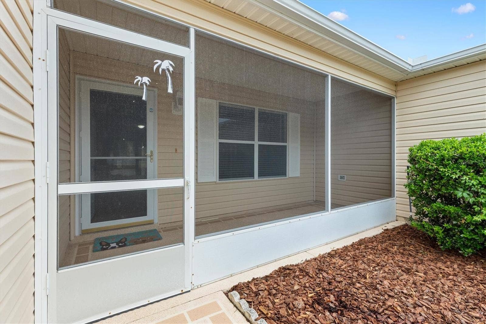 9595 SE 171ST ARGYLL STREET, The Villages, FL 32162 Screened front porch