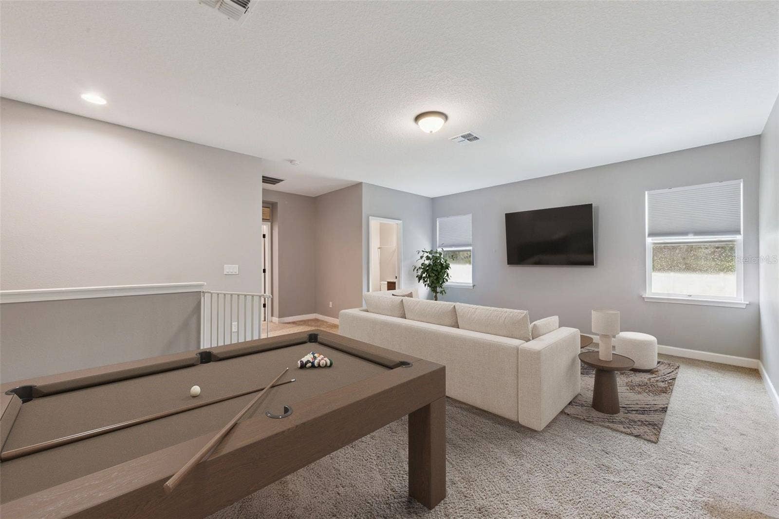 1084 CAVENDER CREEK ROAD, Minneola, FL 34715 Virtual Stage Living Room