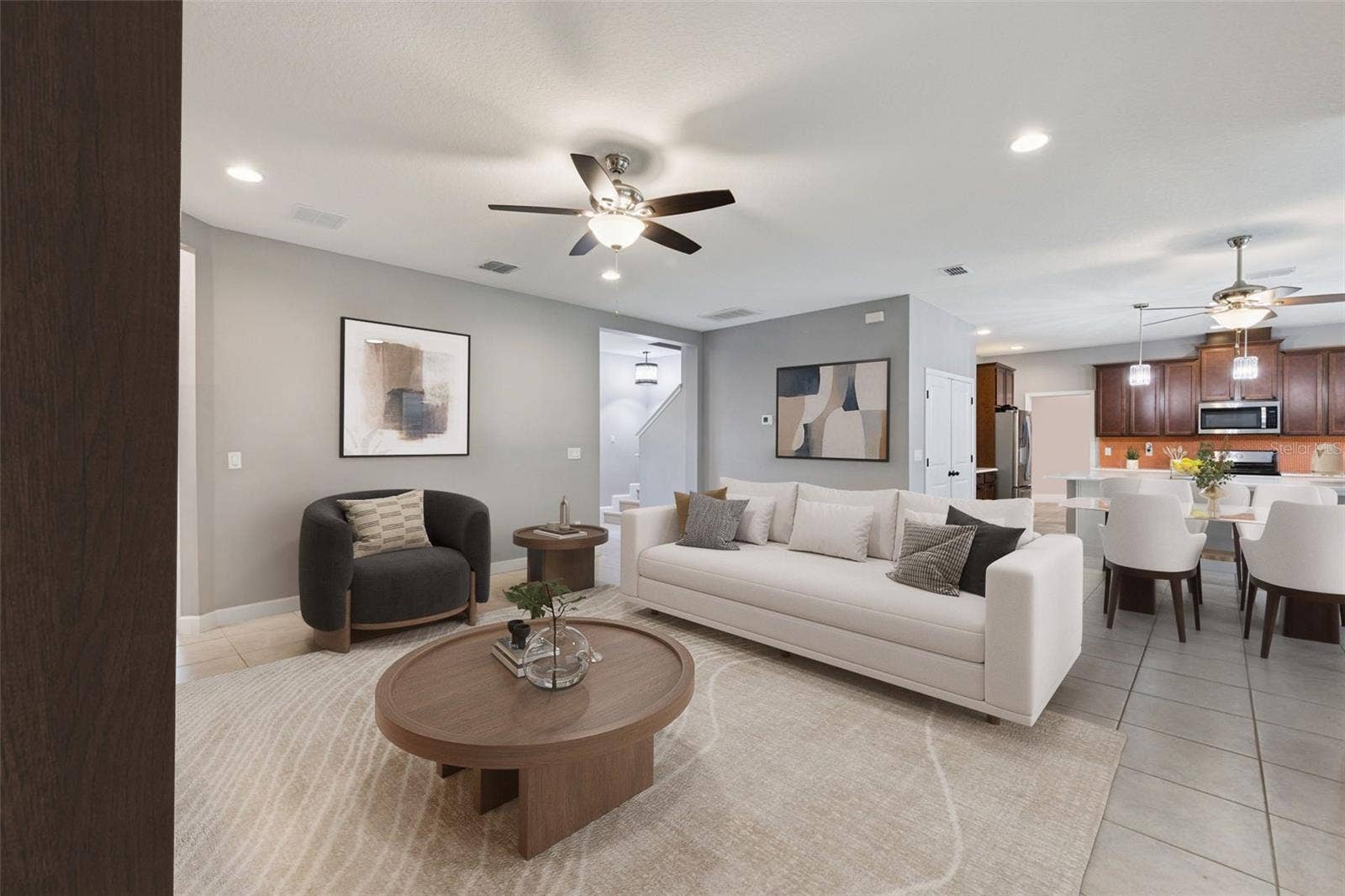 1084 CAVENDER CREEK ROAD, Minneola, FL 34715 Virtual stage Living room