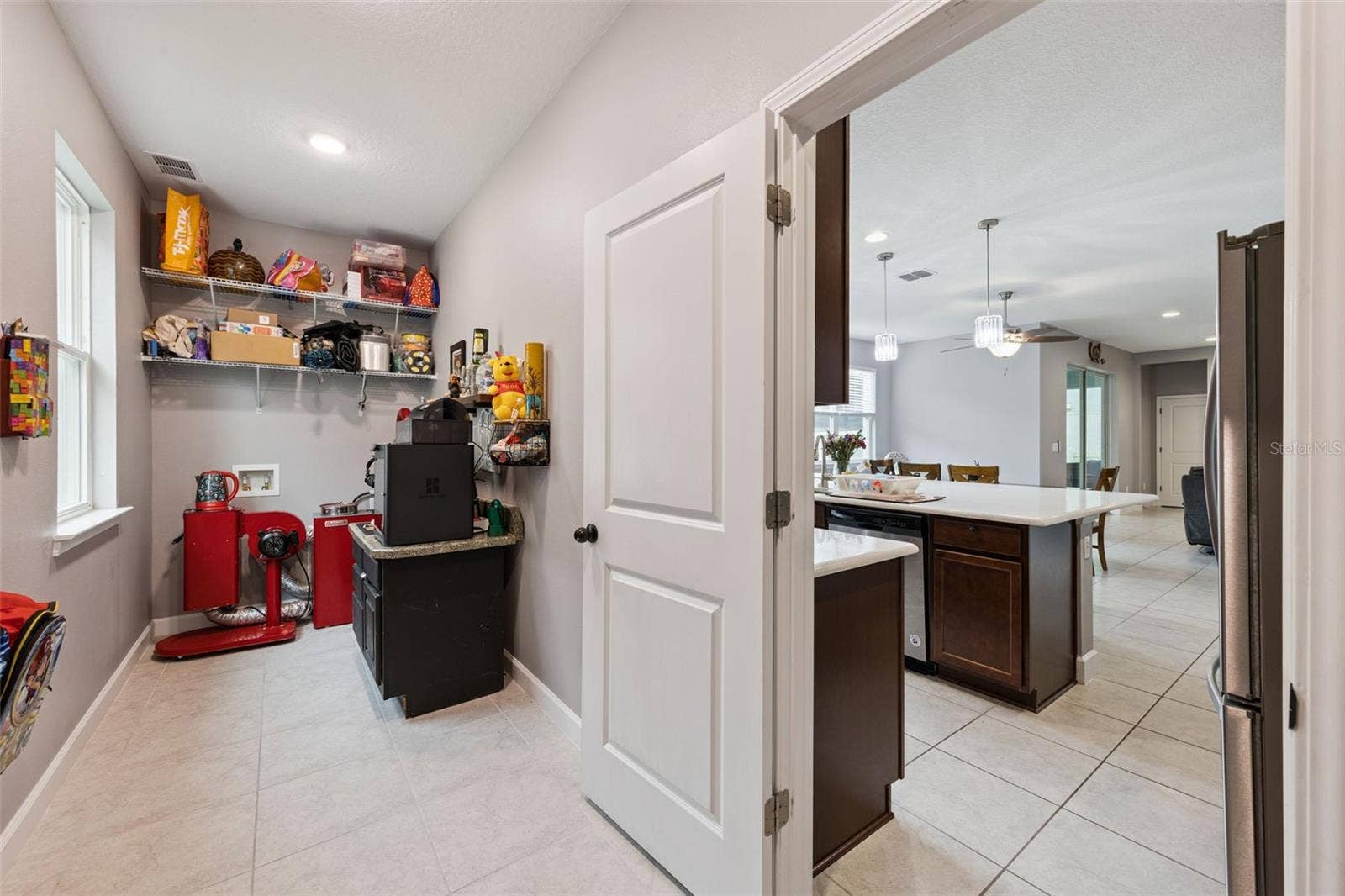 1084 CAVENDER CREEK ROAD, Minneola, FL 34715 Extended Kitchen Space