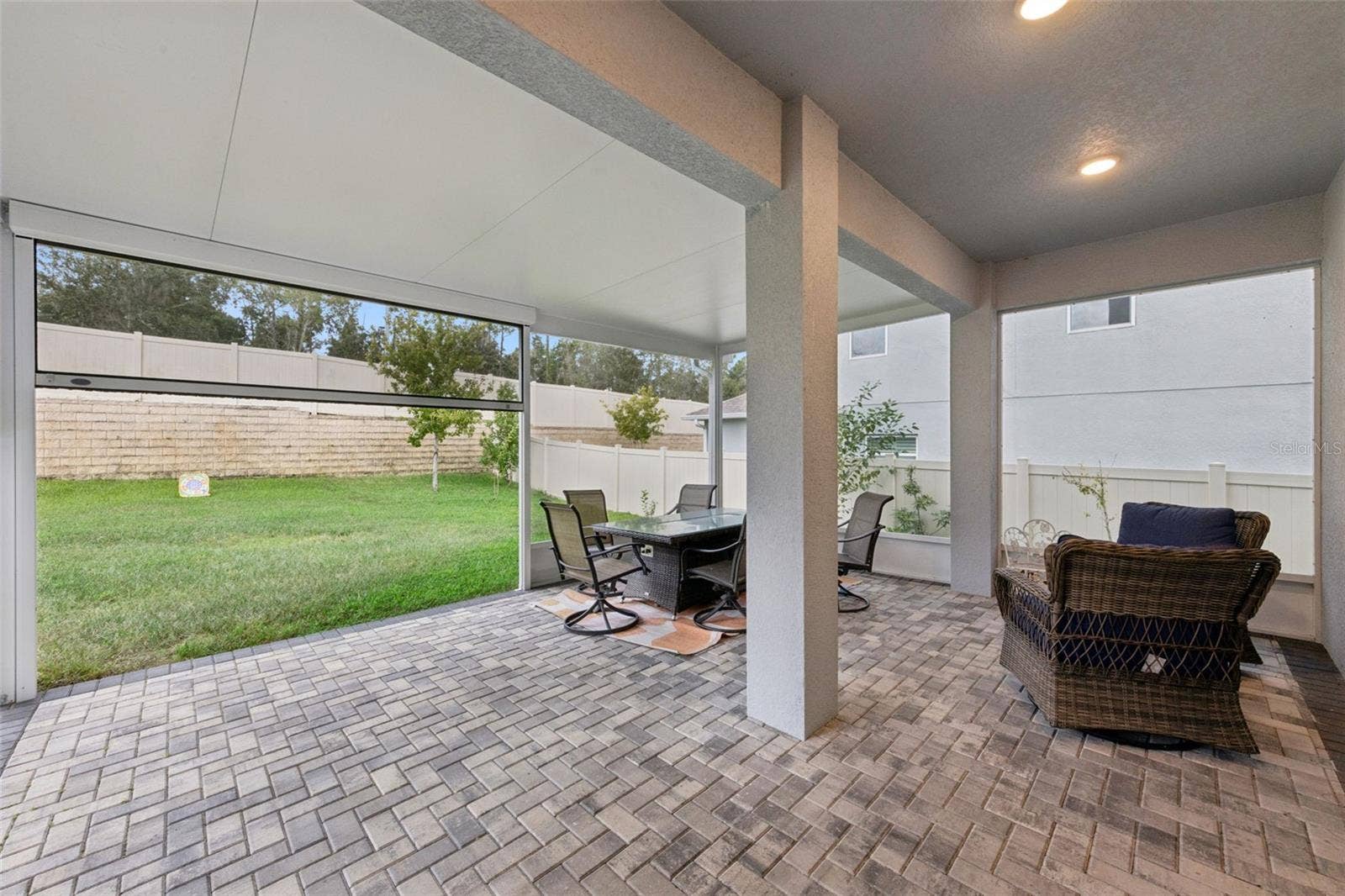 1084 CAVENDER CREEK ROAD, Minneola, FL 34715 Screened Patio