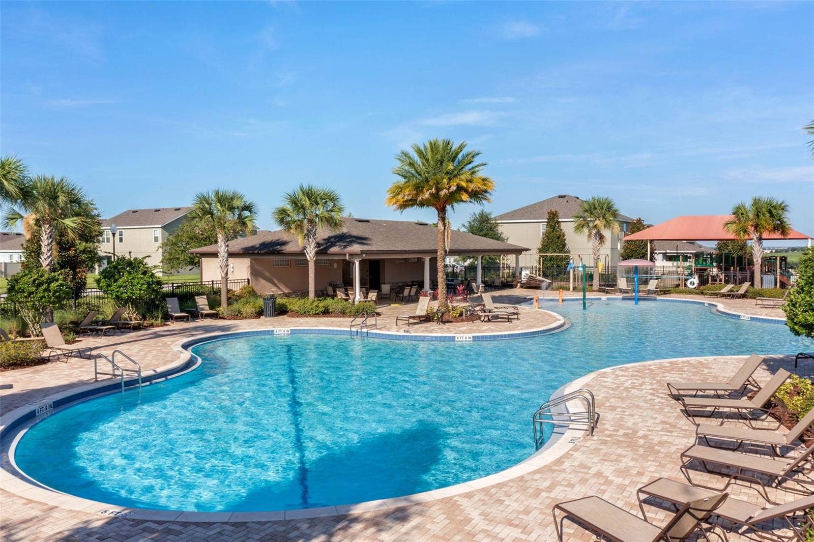 1084 CAVENDER CREEK ROAD, Minneola, FL 34715 Community Pool