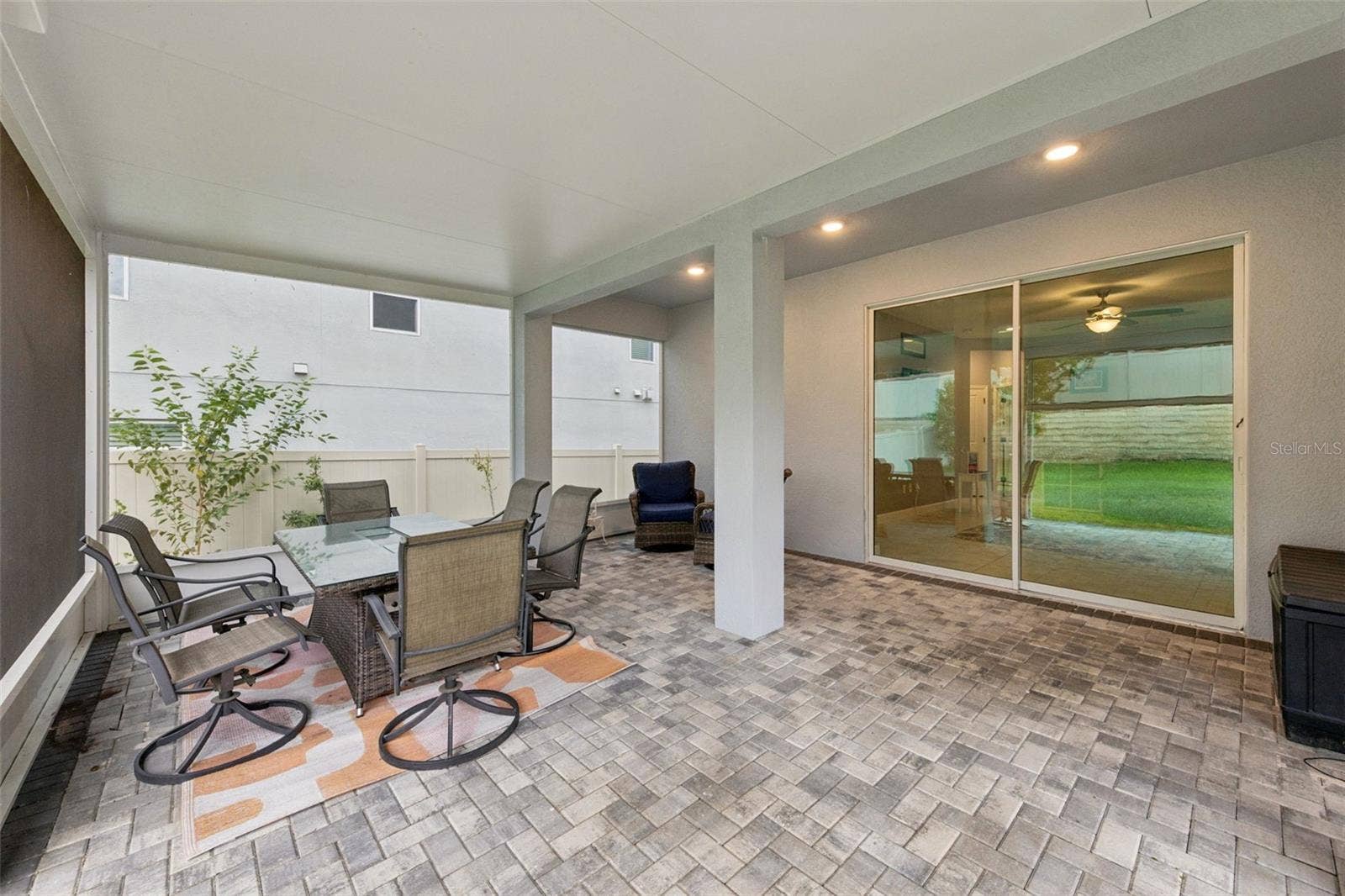1084 CAVENDER CREEK ROAD, Minneola, FL 34715 Screened Patio