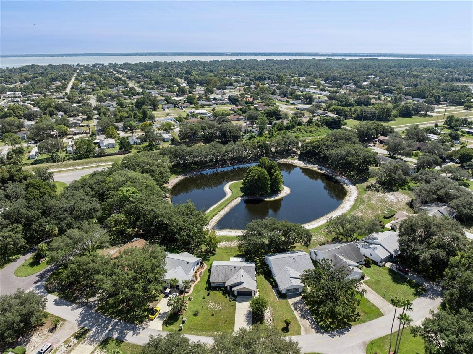 803 DUNDEE CIRCLE, #803, Leesburg, FL 34788