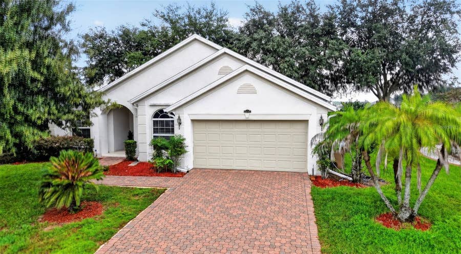 Property photo for 5405 CAPE HATTERAS DR, Clermont, FL