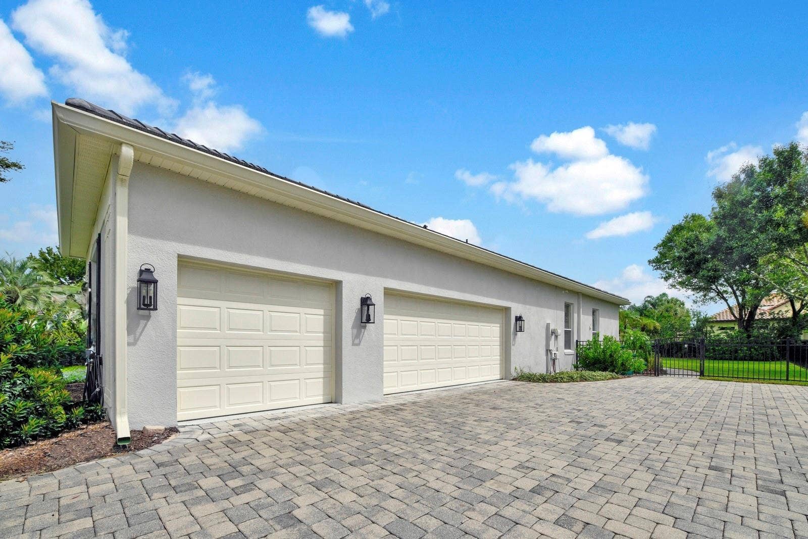 2031 CAPRI LANE, Mount Dora, FL 32757 2031 CAPRI LANE, Mount Dora, FL 32757