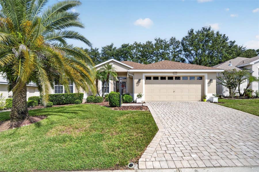 Property photo for 5171 INDIAN OCEAN LOOP, Tavares, FL
