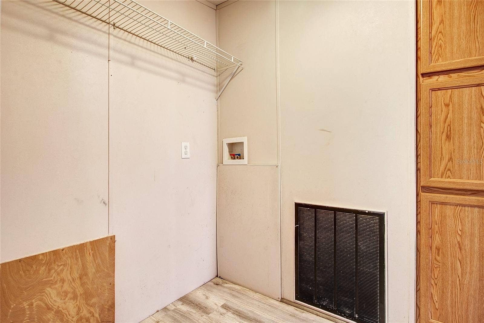 16905 SUGAR BERRY LANE, Montverde, FL 34756 Laundry Room
