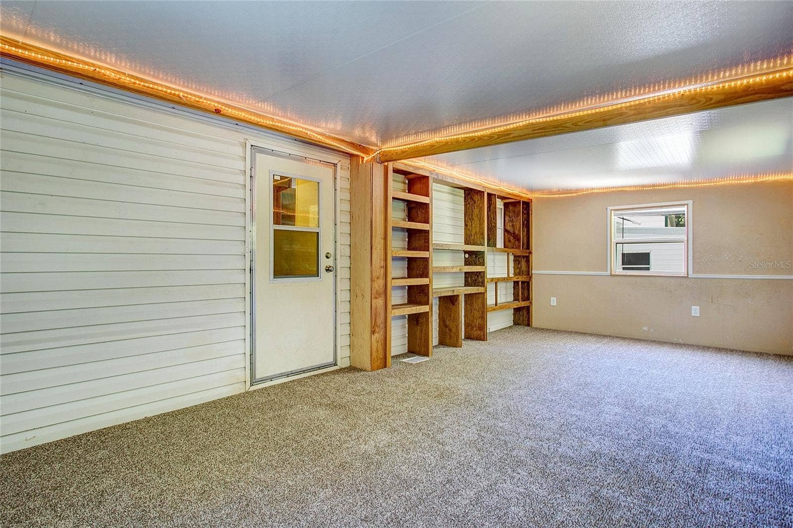 16905 SUGAR BERRY LANE, Montverde, FL 34756 Office