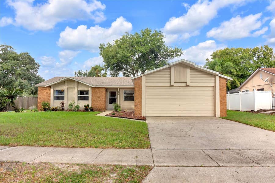 Property photo for 611 SHERWOOD OAKS CIRCLE, Ocoee, FL