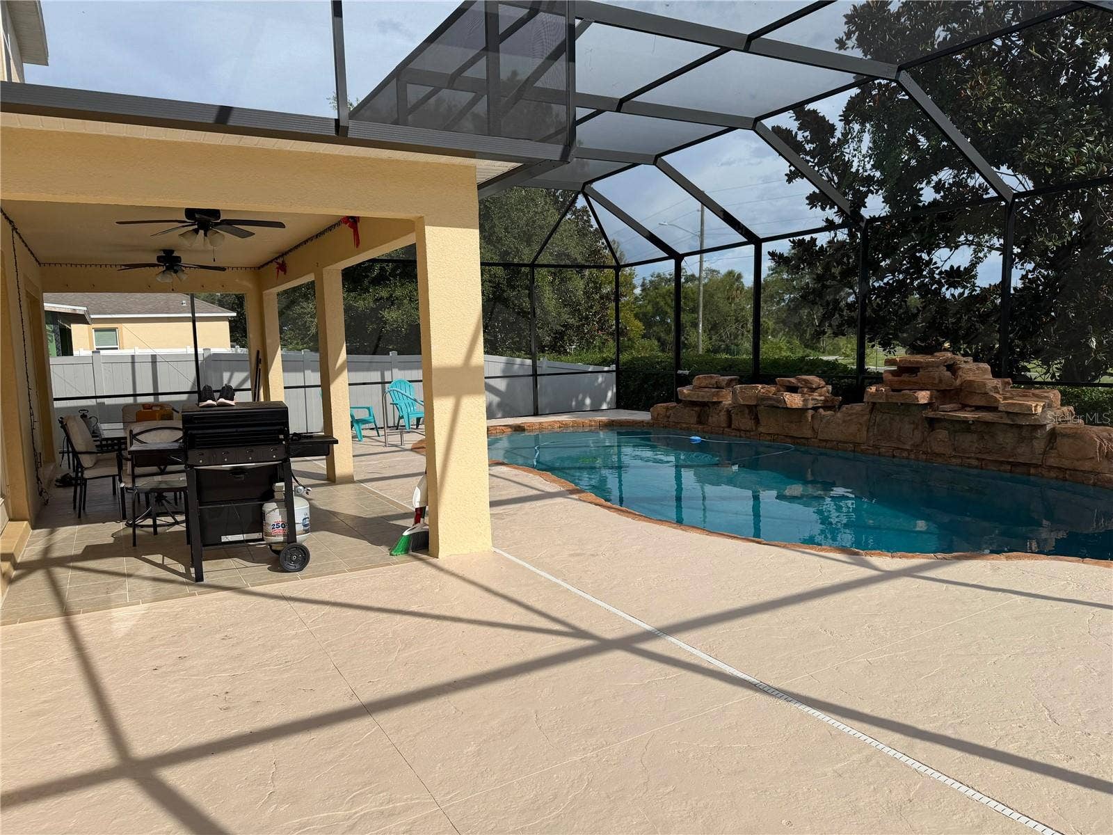 2125 AMOR WAY, Leesburg, FL 34748