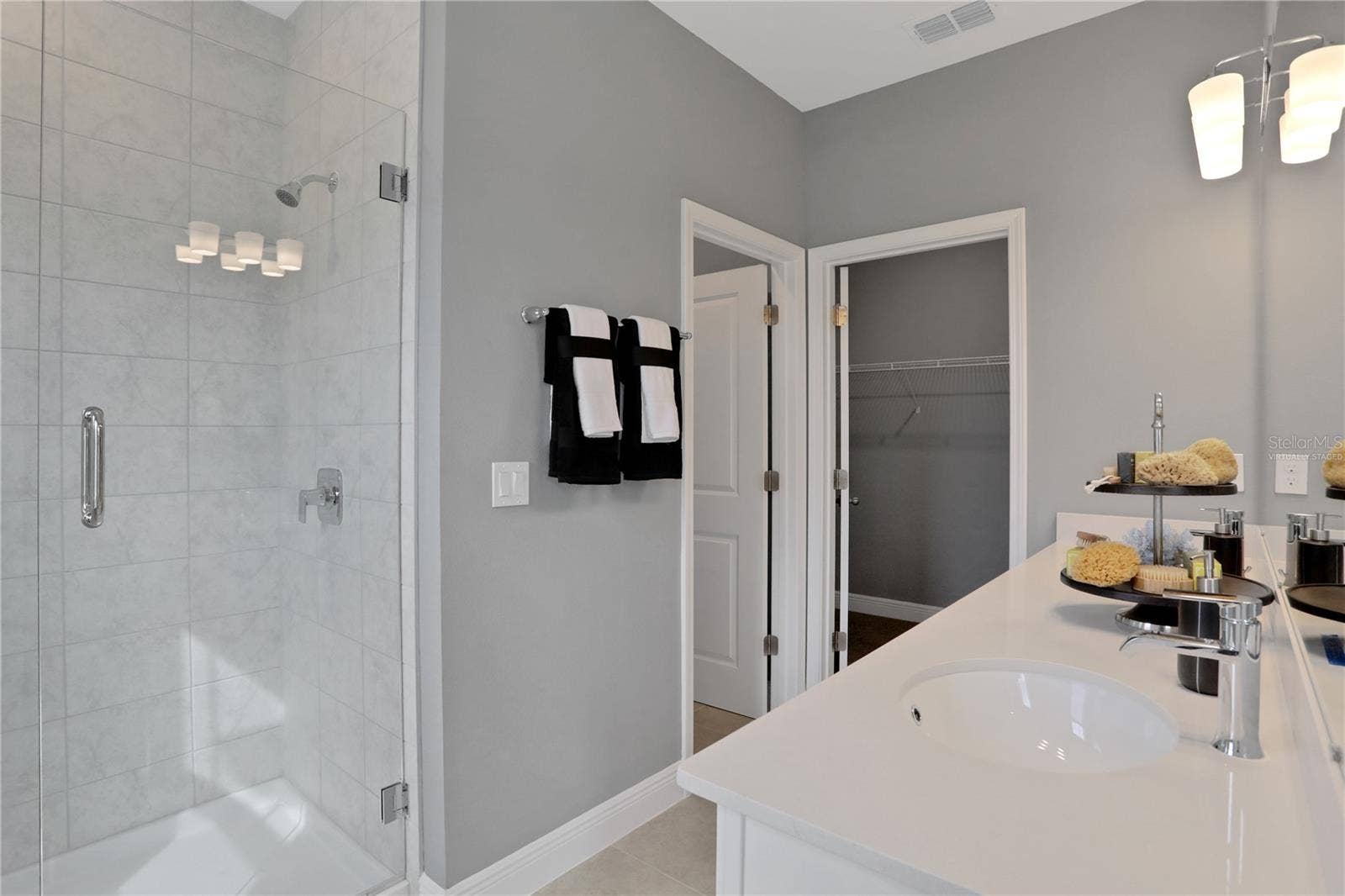 SAMPLE IMAGE HARBOR Virtually Staged