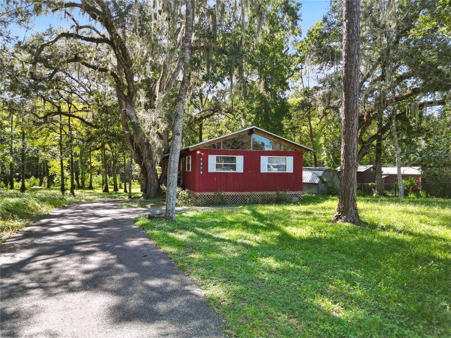 Property photo for 8370 CR 647, Bushnell, FL