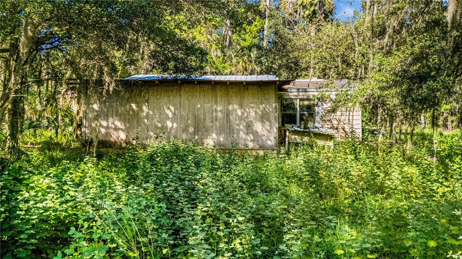 1707 KIMMIE KAY DRIVE, Geneva, FL 32732 Existing structure. Use, condition and permit status have not been verified.