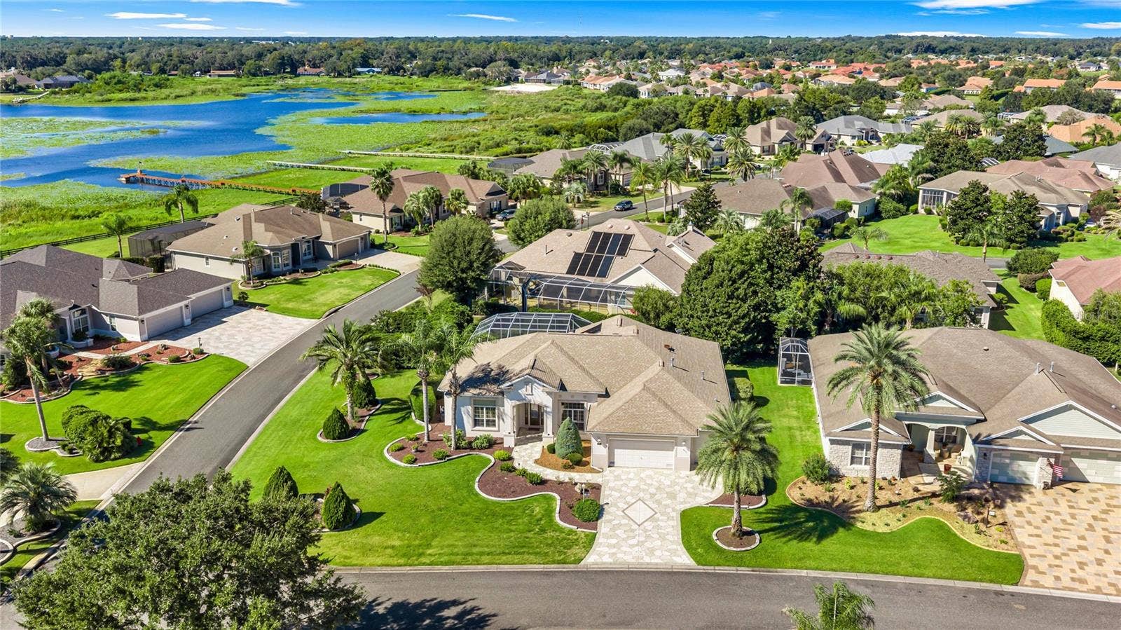 ST. CHARLES PREMIER POOL HOME CORNER.