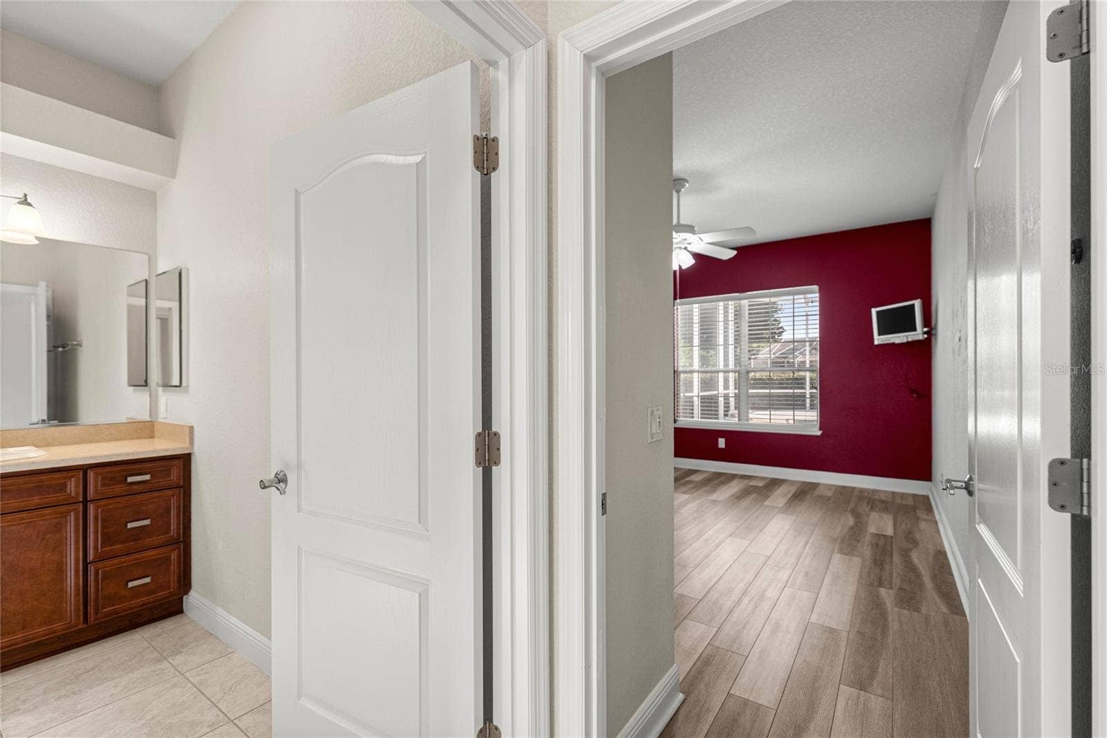 Hallway to guest bathroom/bedroom/office.
