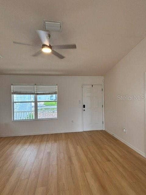 287 MERCER WAY, The Villages, FL 32162 New flooring and fan in the living room