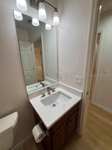 287 MERCER WAY, The Villages, FL 32162 Guest bath