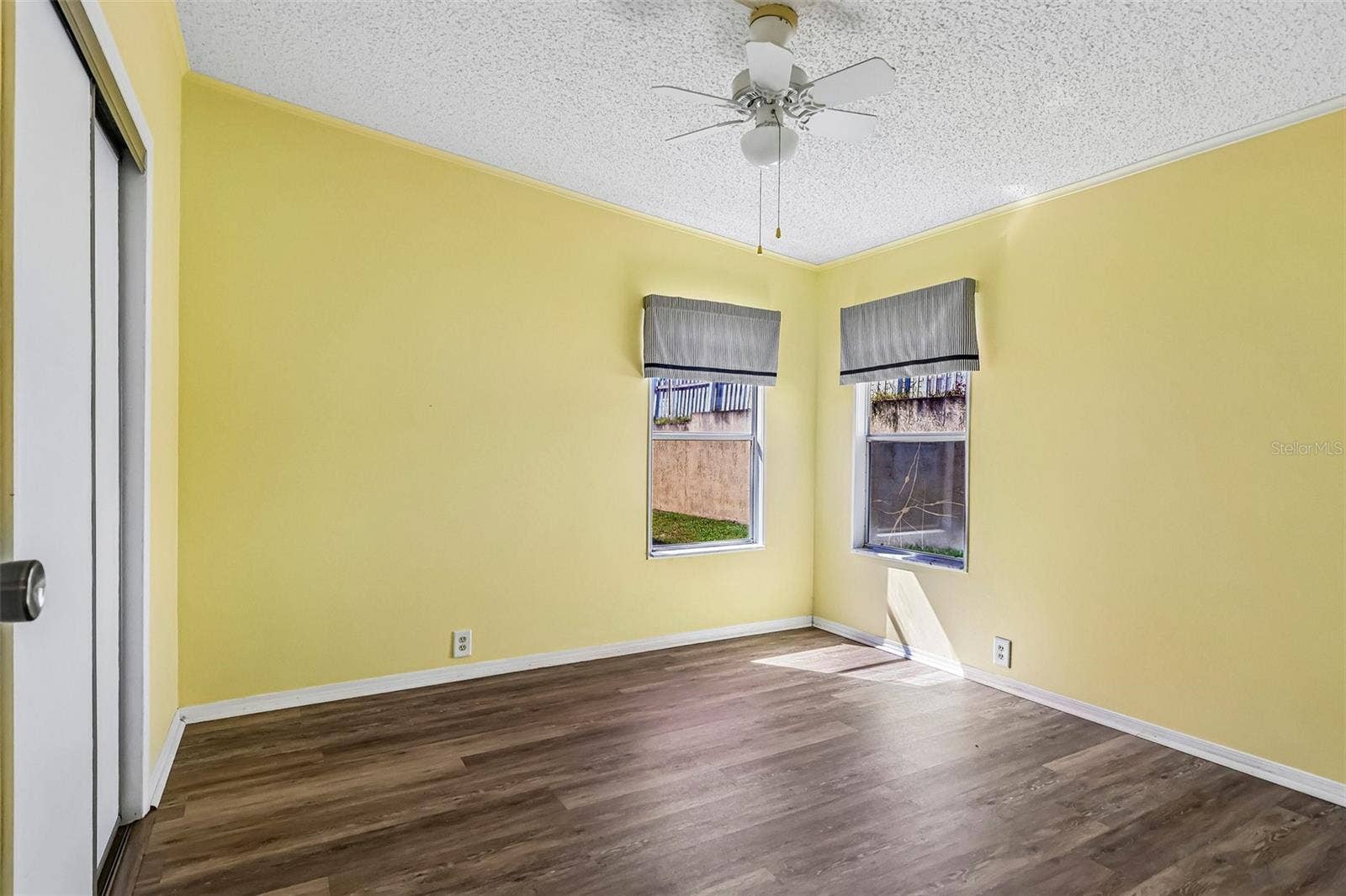 25109 CLIFFORD HILL, Leesburg, FL 34748 25109 CLIFFORD HILL, Leesburg, FL 34748