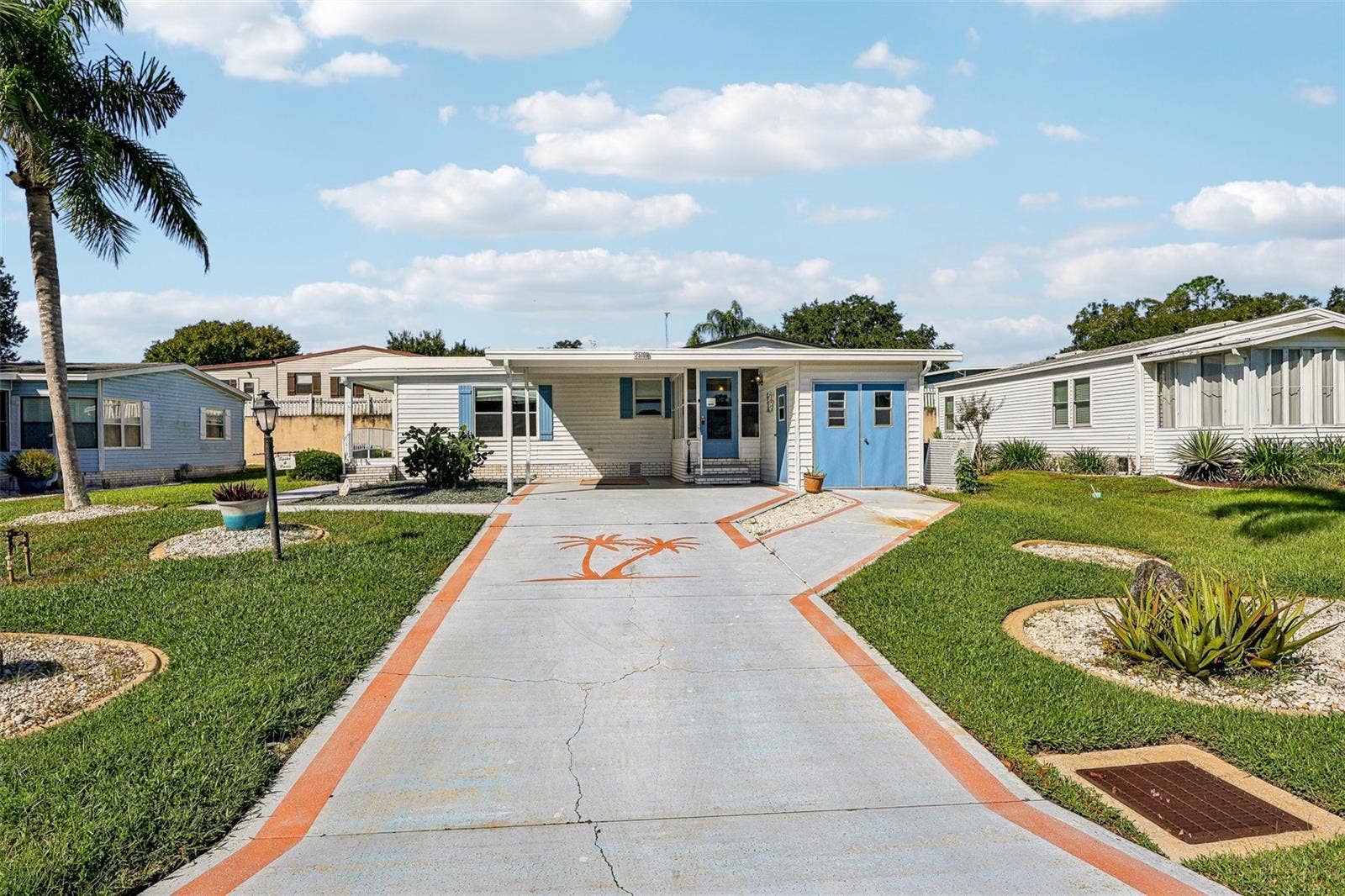 25109 CLIFFORD HILL, Leesburg, FL 34748 25109 CLIFFORD HILL, Leesburg, FL 34748