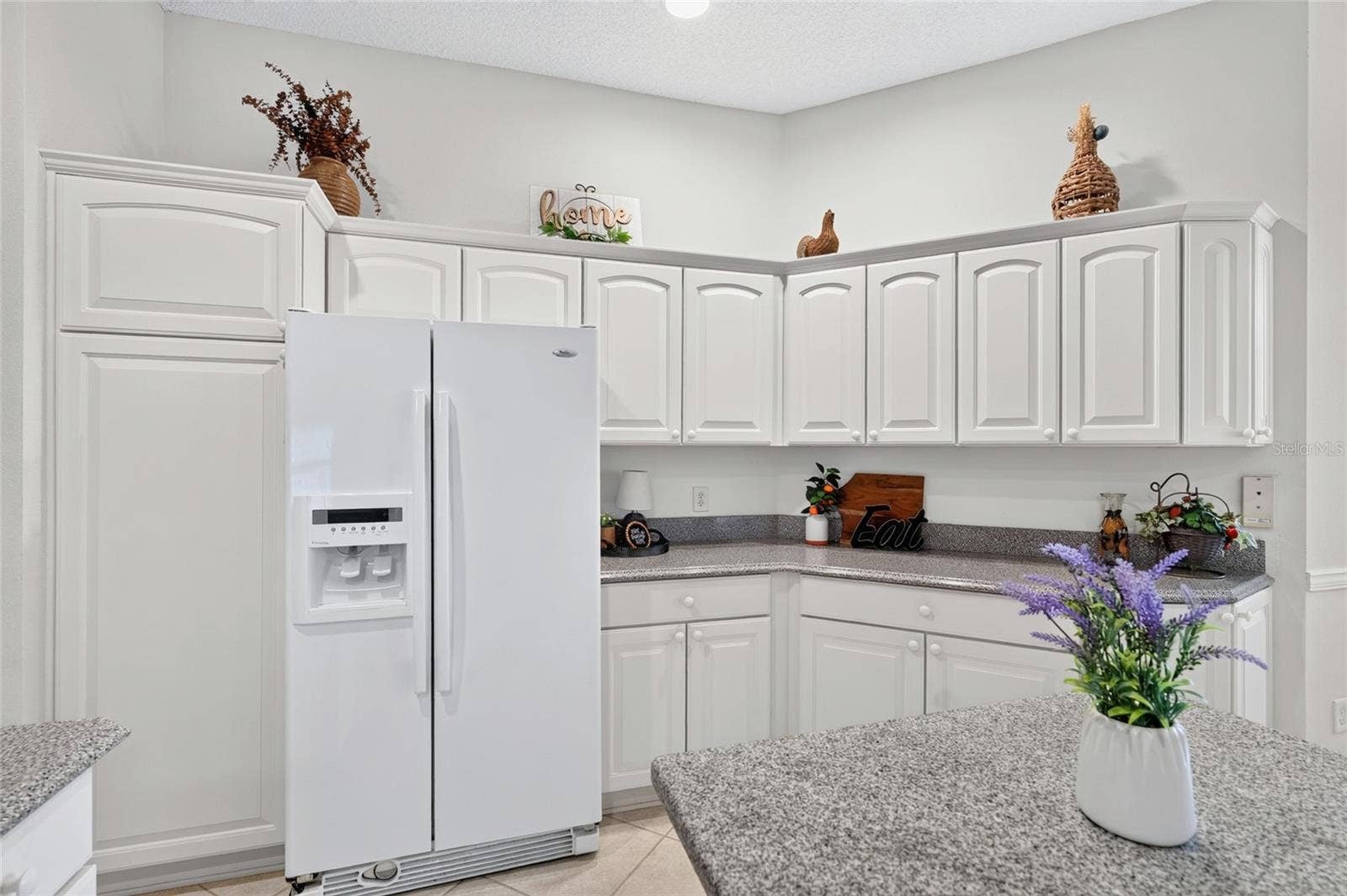 9245 SE 169TH BENTLEY STREET, The Villages, FL 32162 9245 SE 169TH BENTLEY STREET, The Villages, FL 32162