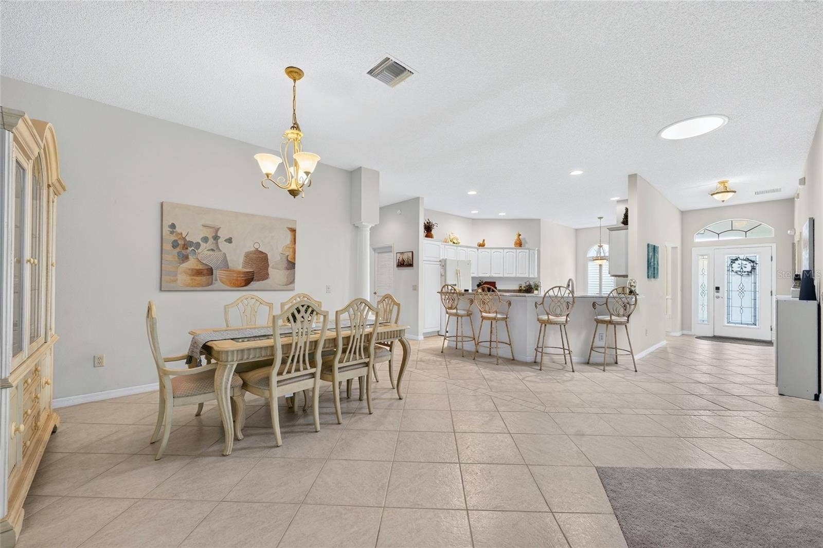 9245 SE 169TH BENTLEY STREET, The Villages, FL 32162 9245 SE 169TH BENTLEY STREET, The Villages, FL 32162