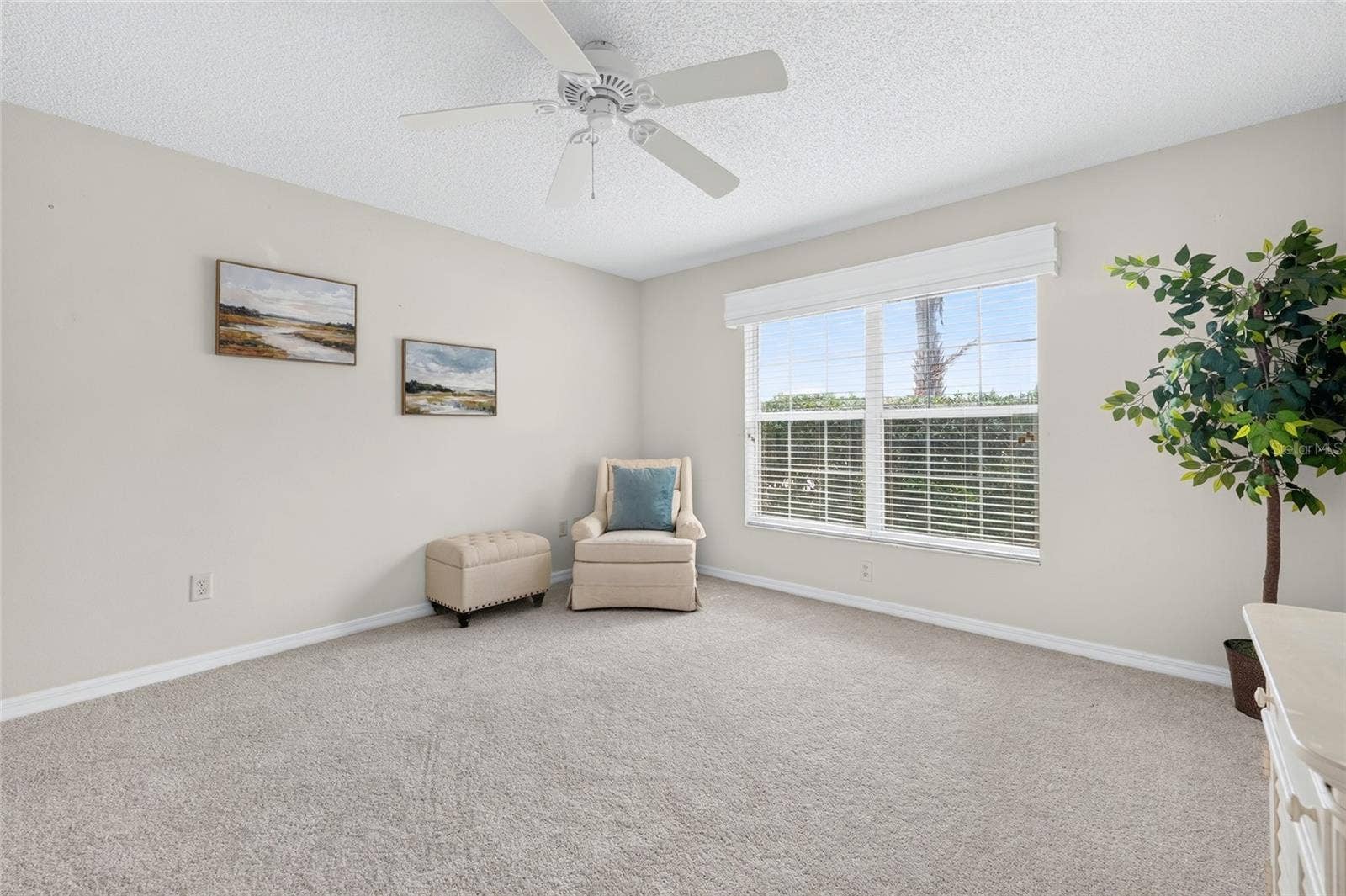 9245 SE 169TH BENTLEY STREET, The Villages, FL 32162 9245 SE 169TH BENTLEY STREET, The Villages, FL 32162