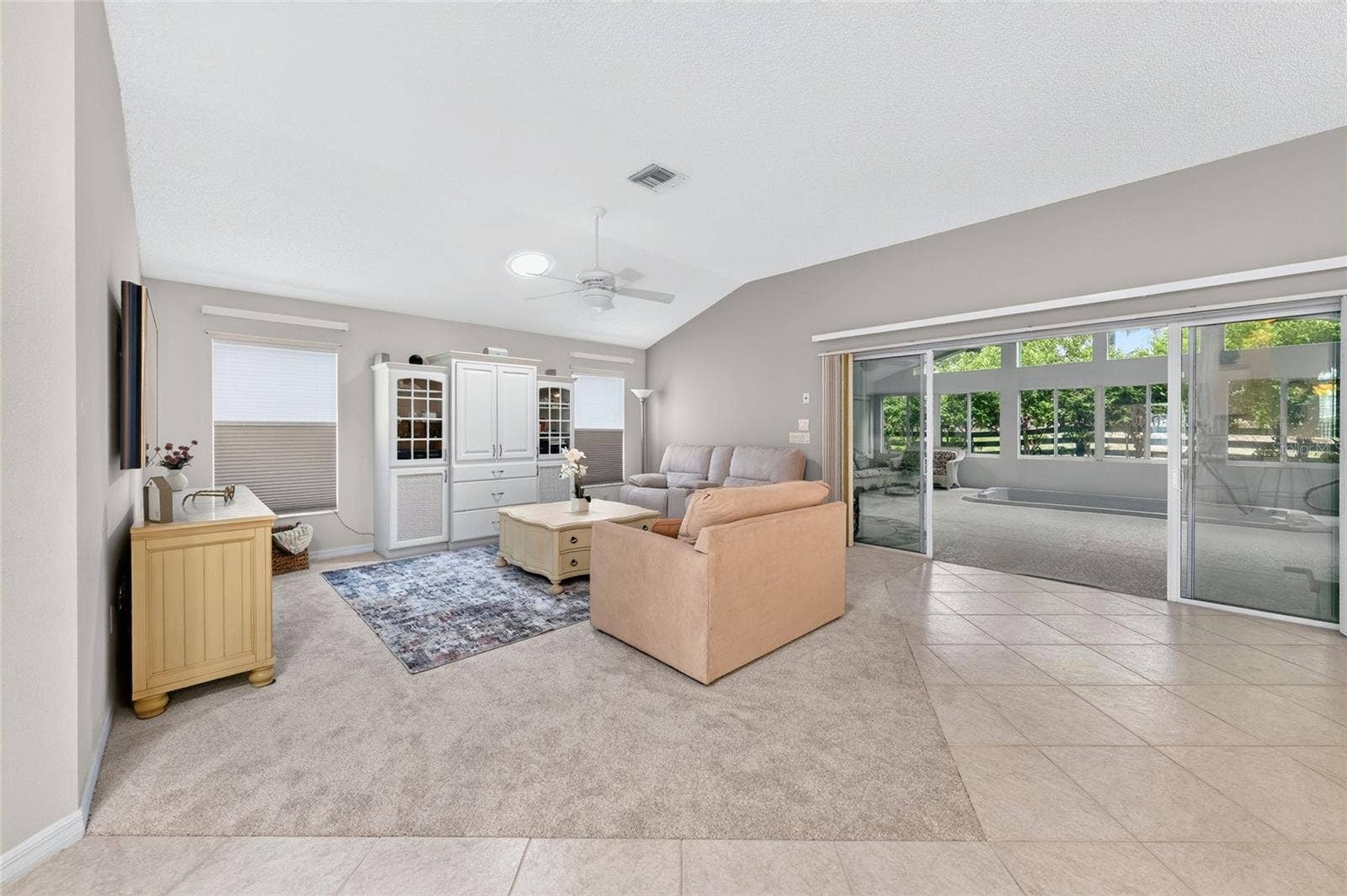 9245 SE 169TH BENTLEY STREET, The Villages, FL 32162 9245 SE 169TH BENTLEY STREET, The Villages, FL 32162