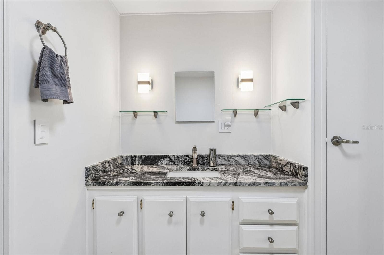 411 PALO VERDE DRIVE, Leesburg, FL 34748