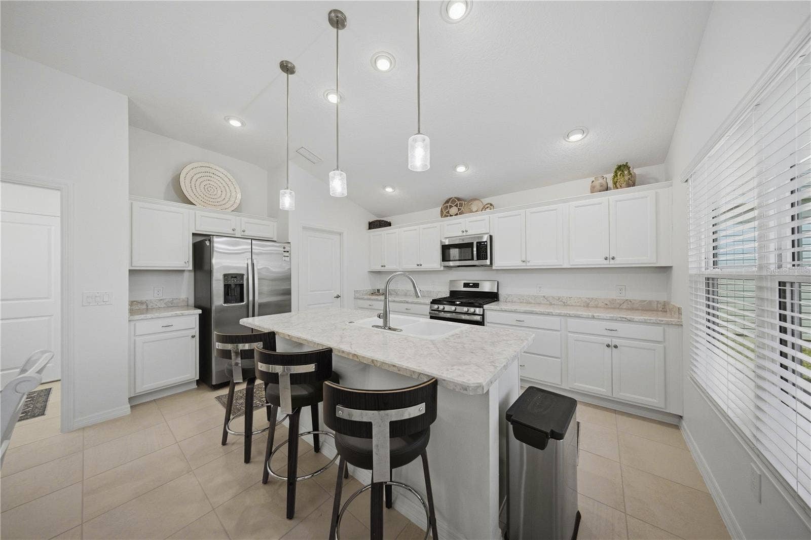 2505 DREW CIRCLE, The Villages, FL 32163 2505 DREW CIRCLE, The Villages, FL 32163