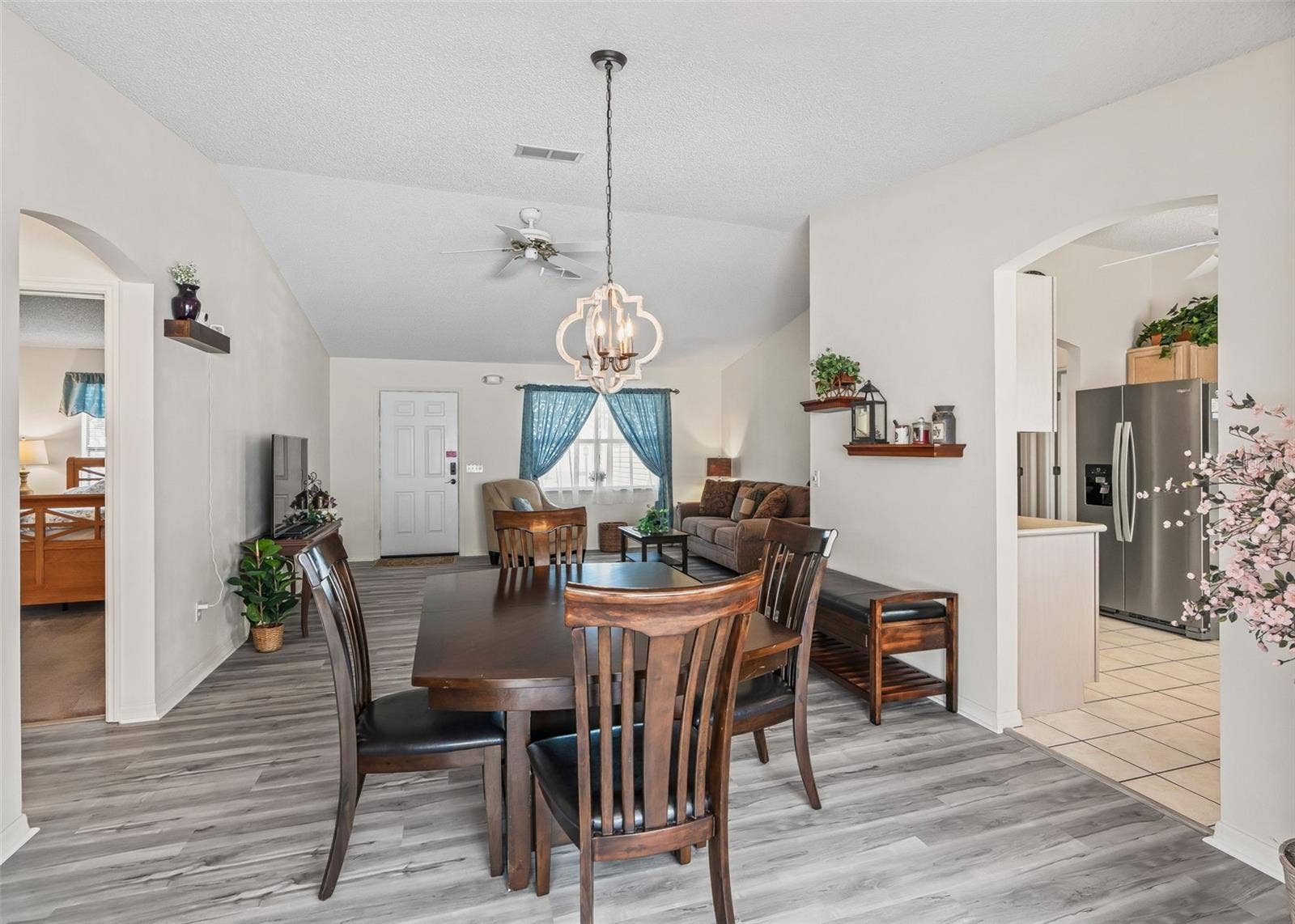 1056 SOLEDAD WAY, The Villages, FL 32159