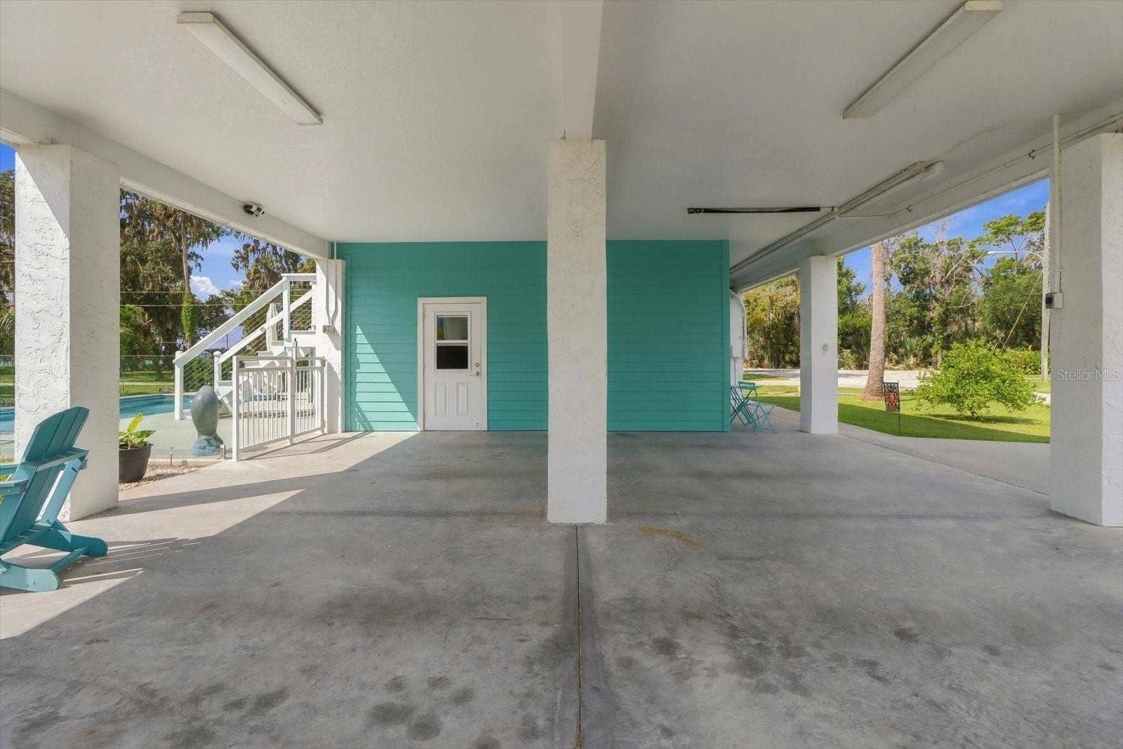 2120 NW 15TH STREET, Crystal River, FL 34428